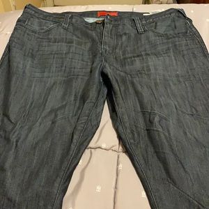 Men’s Slim Jeans